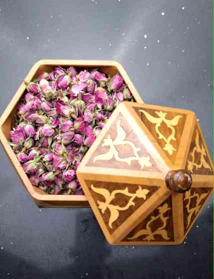 مزایای غنچه گل محمدی همراه با فروش عمده